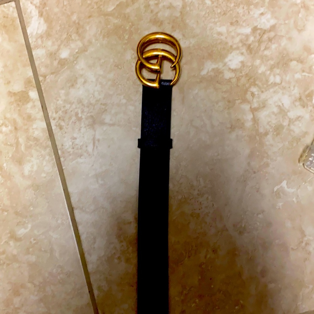 Authentic women’s Gucci belt in great condition